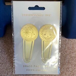 DesignWorks Ink Gold Moon & Sun Brass Page Tabs